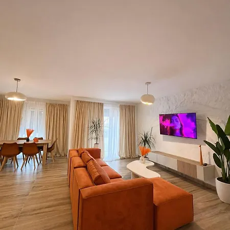 Be Bduplex In Durres شقة *