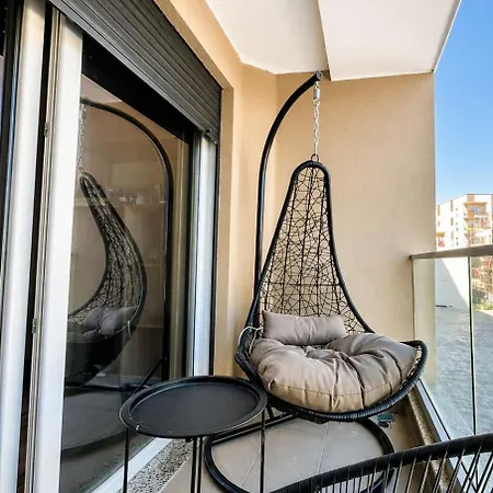 Be Bduplex In Durres アパート
